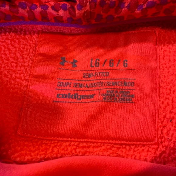 Hoodie by Under Armour Brand. EUC! - Picture 10 of 16